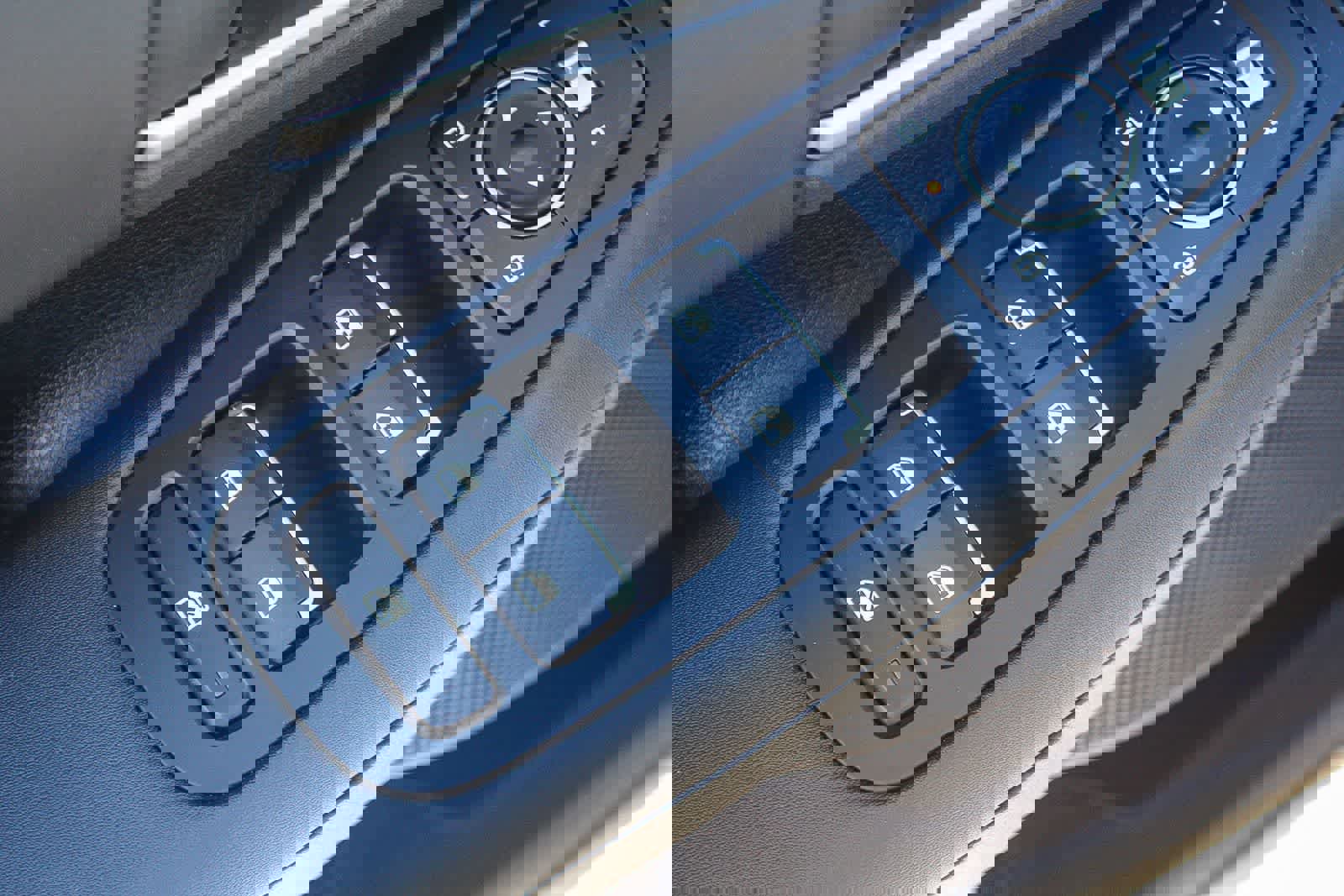 Certified 2025 Hyundai Sonata SEL image 27