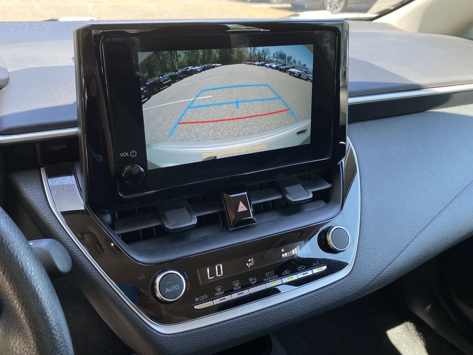 Used 2025 Toyota Corolla LE FWD image 46