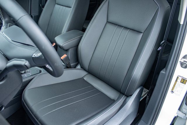 Used 2023 Volkswagen Tiguan SE image 10