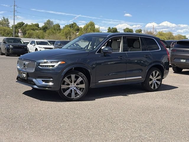 Used 2024 Volvo XC90 T8 Plus w/ Protection Package Premier AWD/4WD image 2