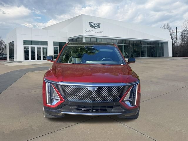 Certified 2024 Cadillac Lyriq Tech w/ Driver Assist Package AWD/4WD image 11
