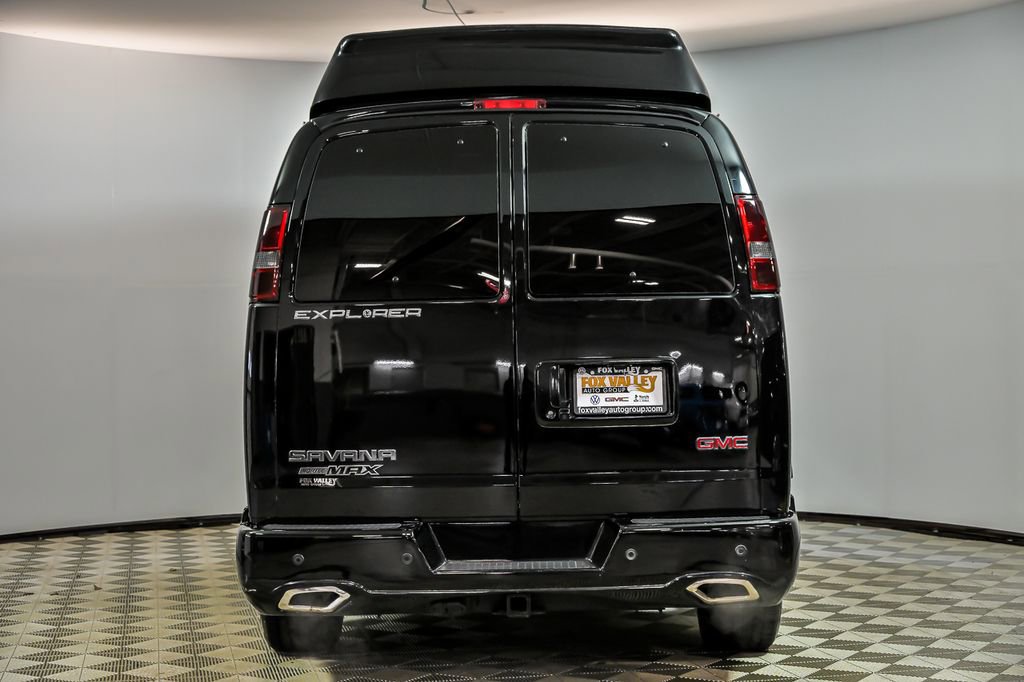 Used 2023 GMC Savana 2500 RWD image 7