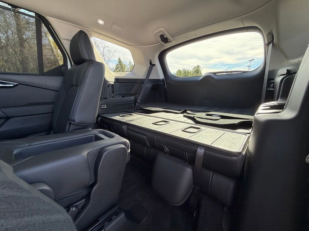 Used 2025 Honda Pilot EX-L image 23