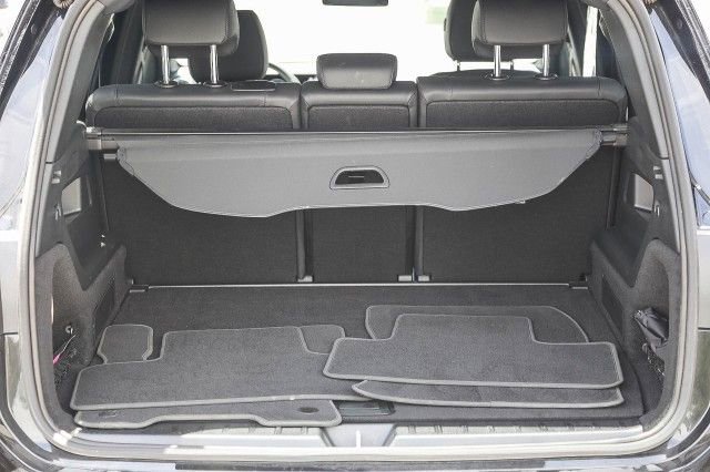 Used 2024 Mercedes-Benz EQB 300 4MATIC image 25