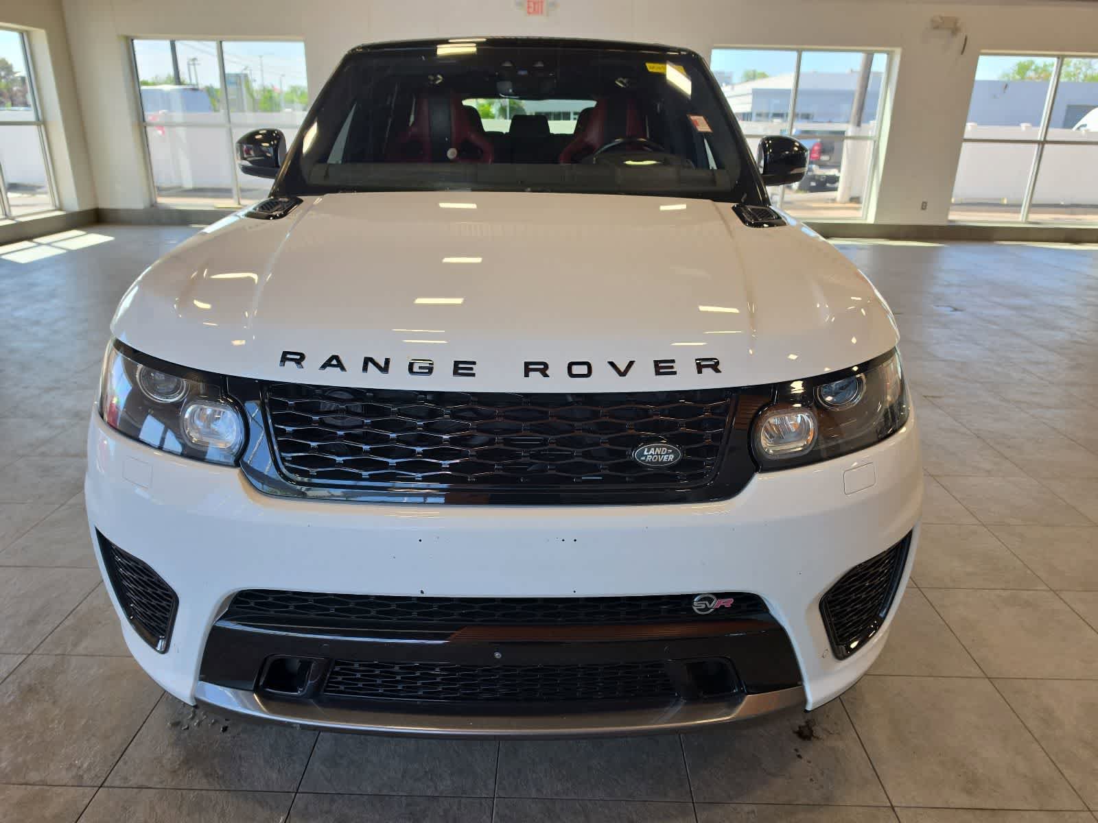 Used 2017 Land Rover Range Rover Sport SVR AWD/4WD image 3