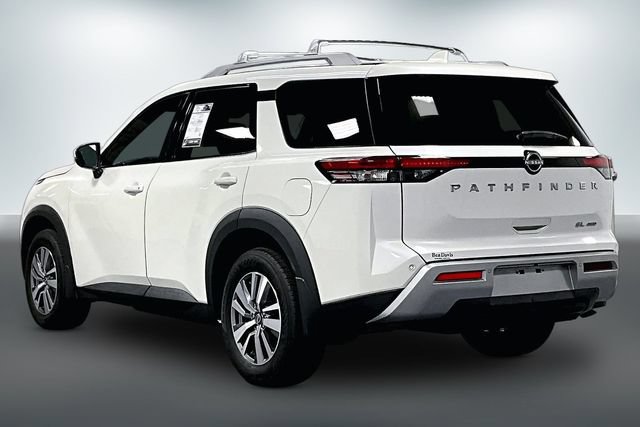 Used 2023 Nissan Pathfinder SL AWD/4WD image 5