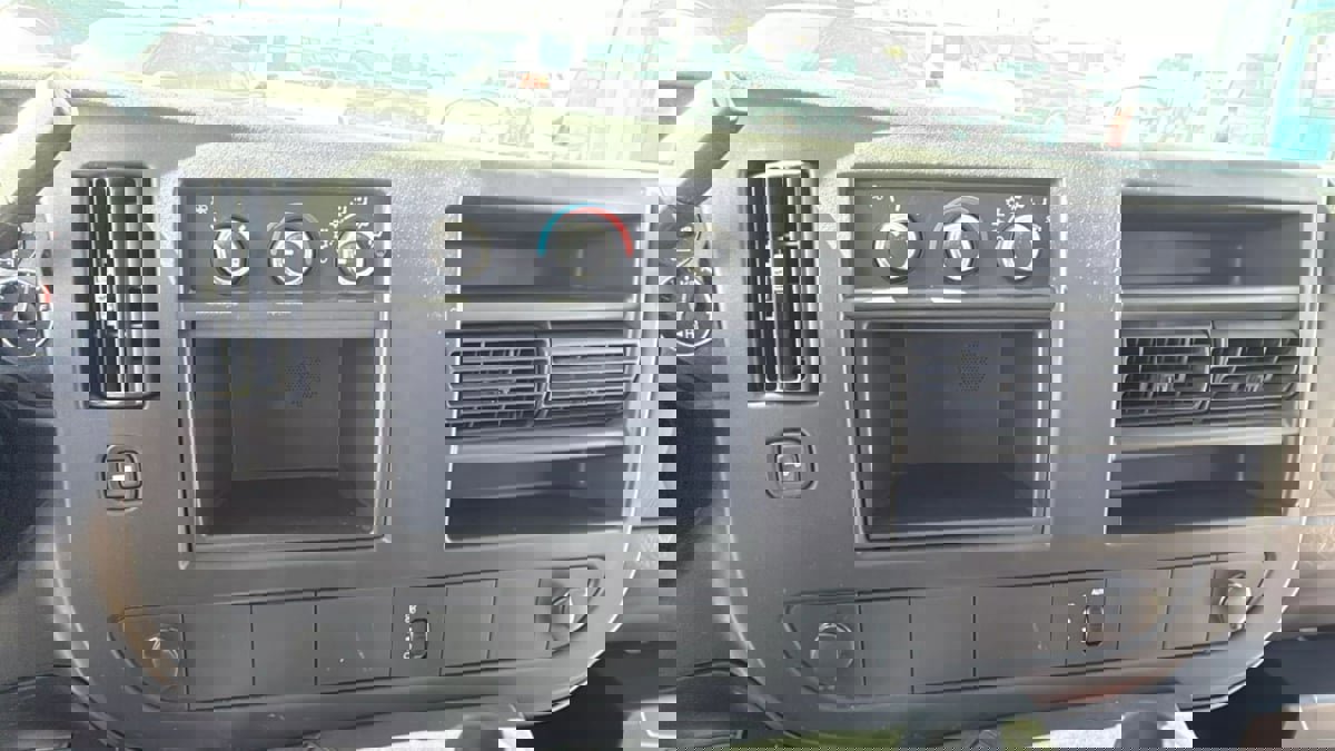 Used 2012 Chevrolet Express 3500 w/ School Bus Package image 27