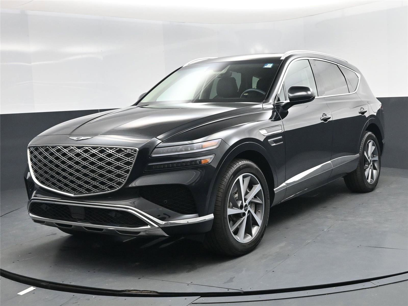 Used 2025 Genesis GV80 2.5T Select image 1