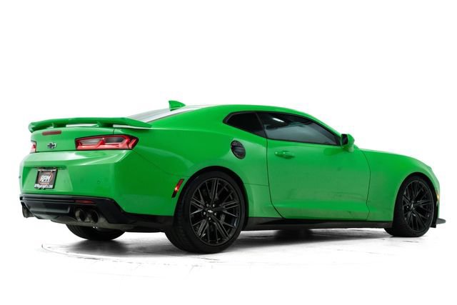 Used 2017 Chevrolet Camaro ZL1 RWD image 4