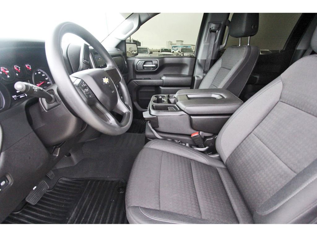 Used 2024 Chevrolet Silverado 1500 Custom image 6