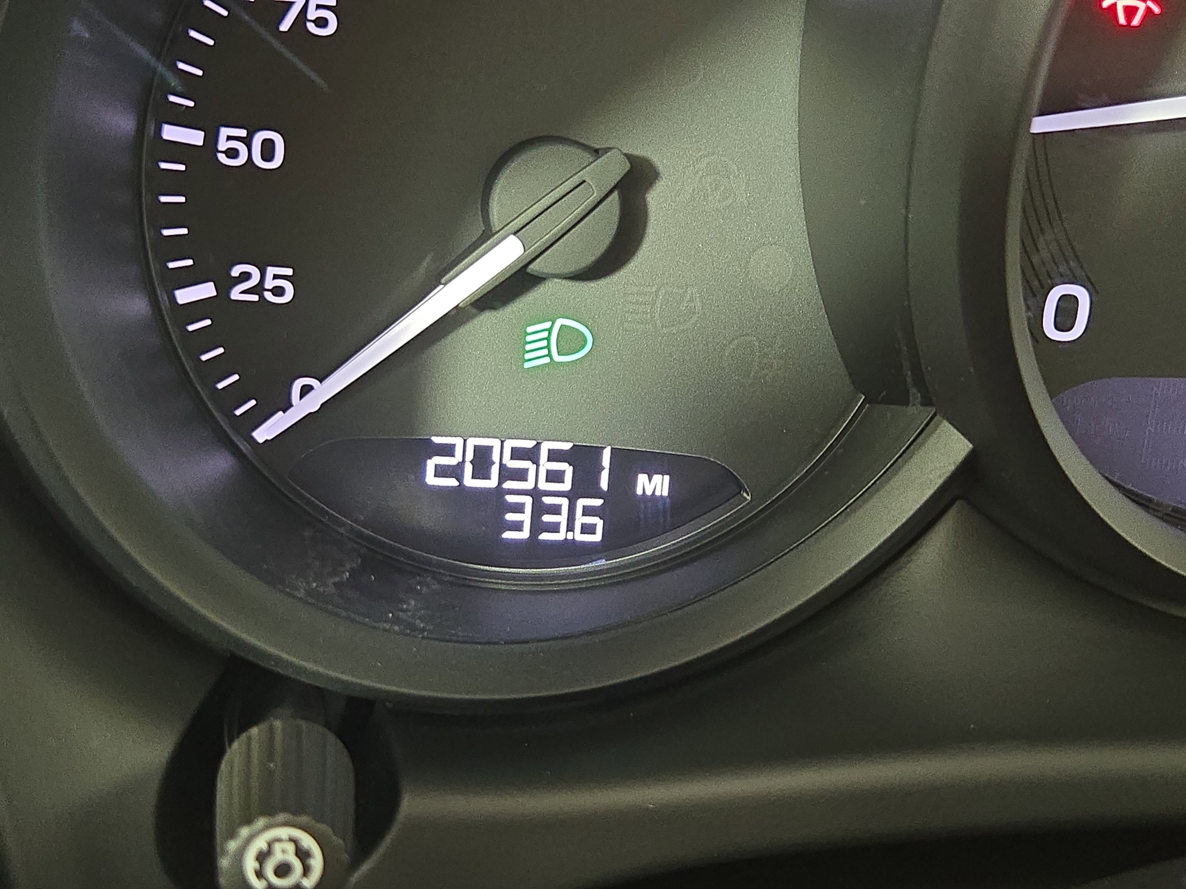 Used 2022 Porsche Macan image 18