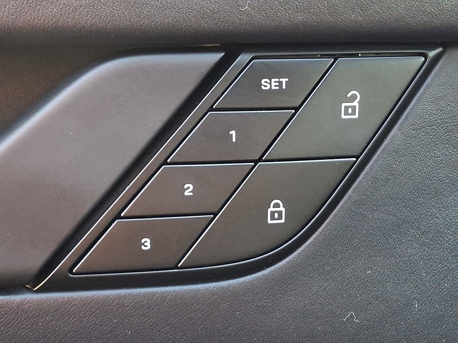 Used 2022 Porsche 911 Carrera 4 GTS image 22