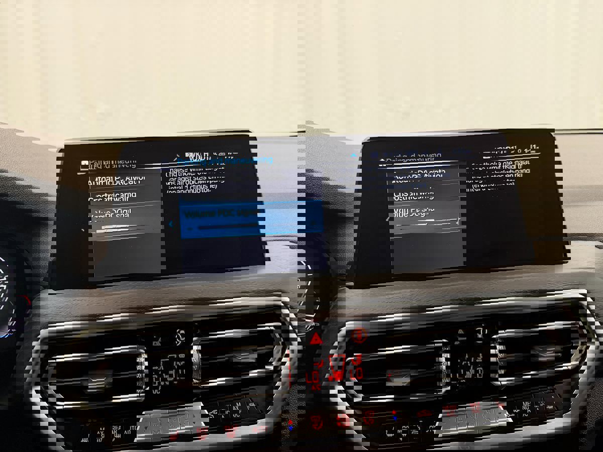 Used 2024 BMW X3 xDrive30i image 23