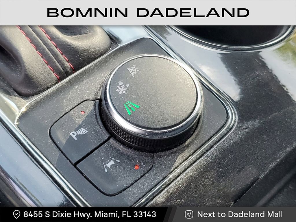 Used 2022 Chevrolet Blazer RS w/ Enhanced Convenience Package image 27