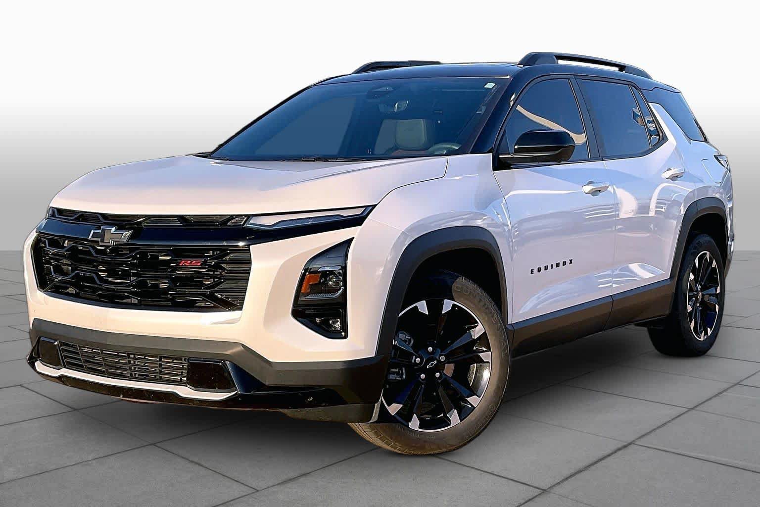 Certified 2025 Chevrolet Equinox RS w/ Safety and Technology Package AWD/4WD image 3