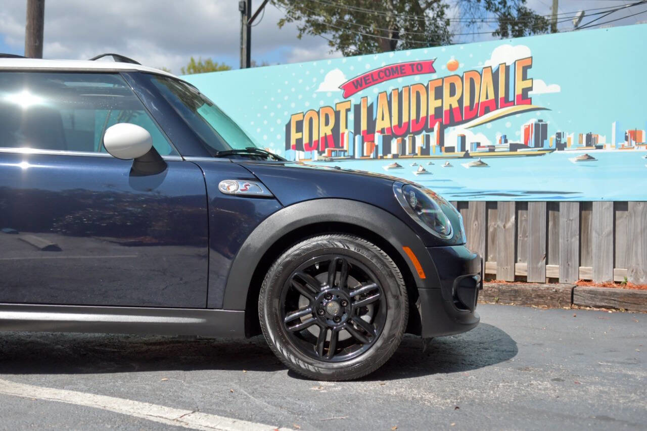 Used 2013 MINI Cooper S w/ Premium Pkg 2 FWD image 35