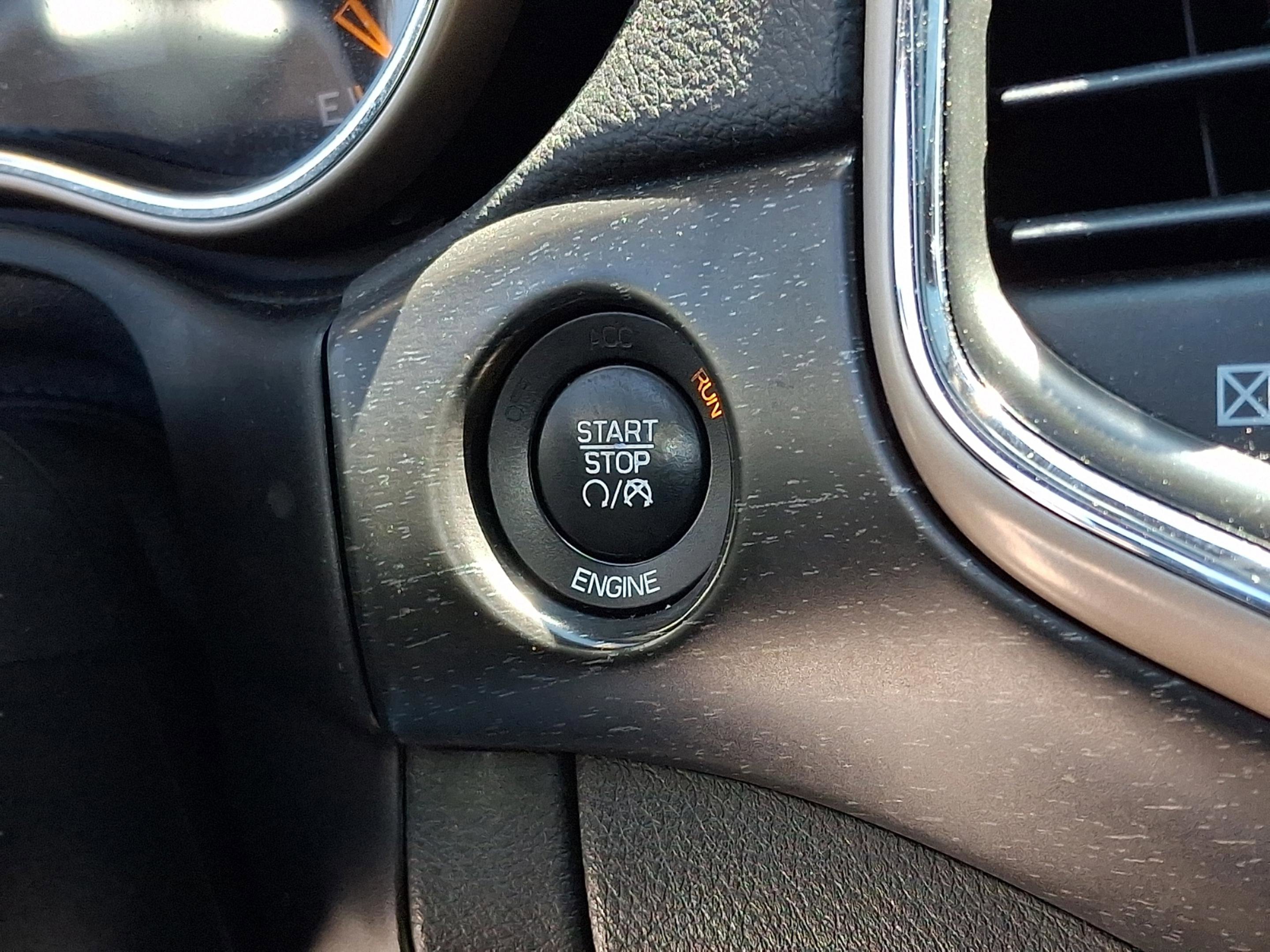 Used 2015 Jeep Grand Cherokee Laredo w/ Quick Order Package 23E image 20