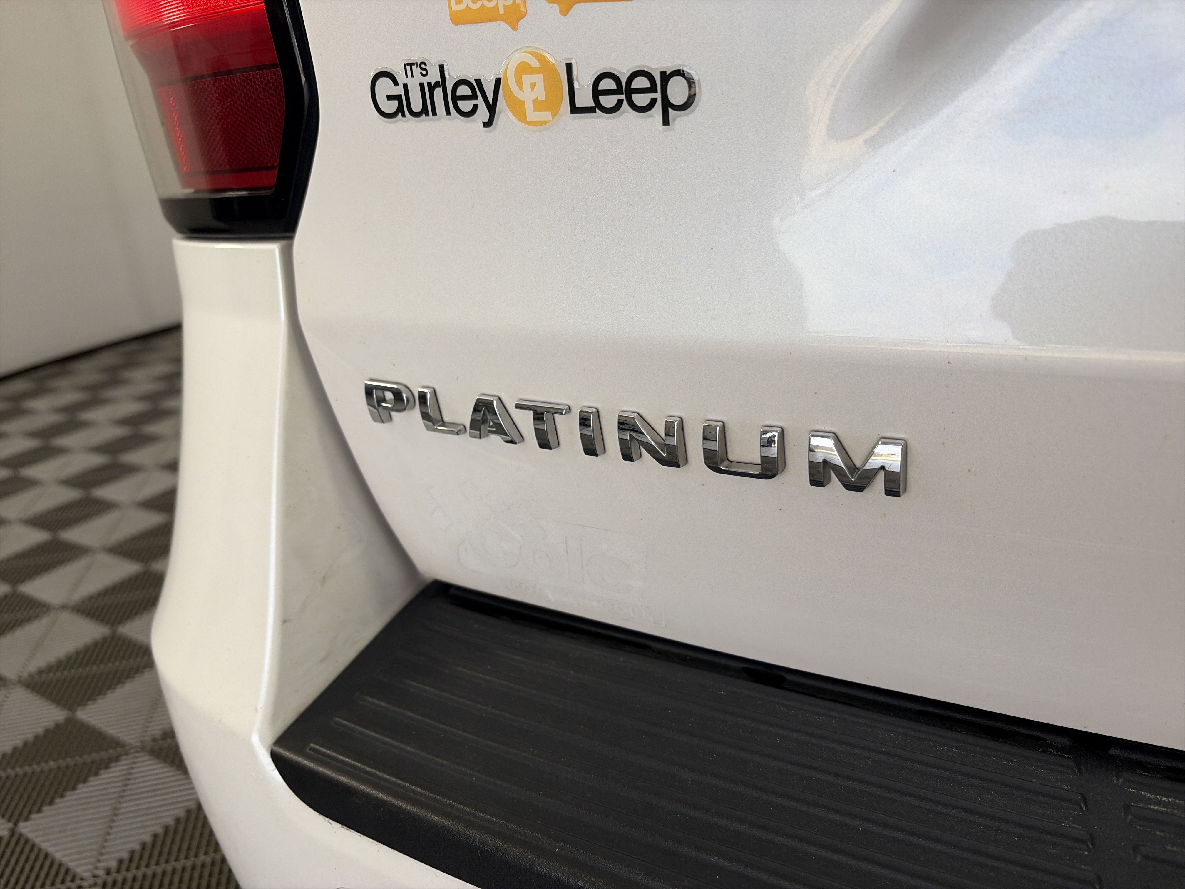 Used 2019 Ford Expedition Max Platinum AWD/4WD image 24