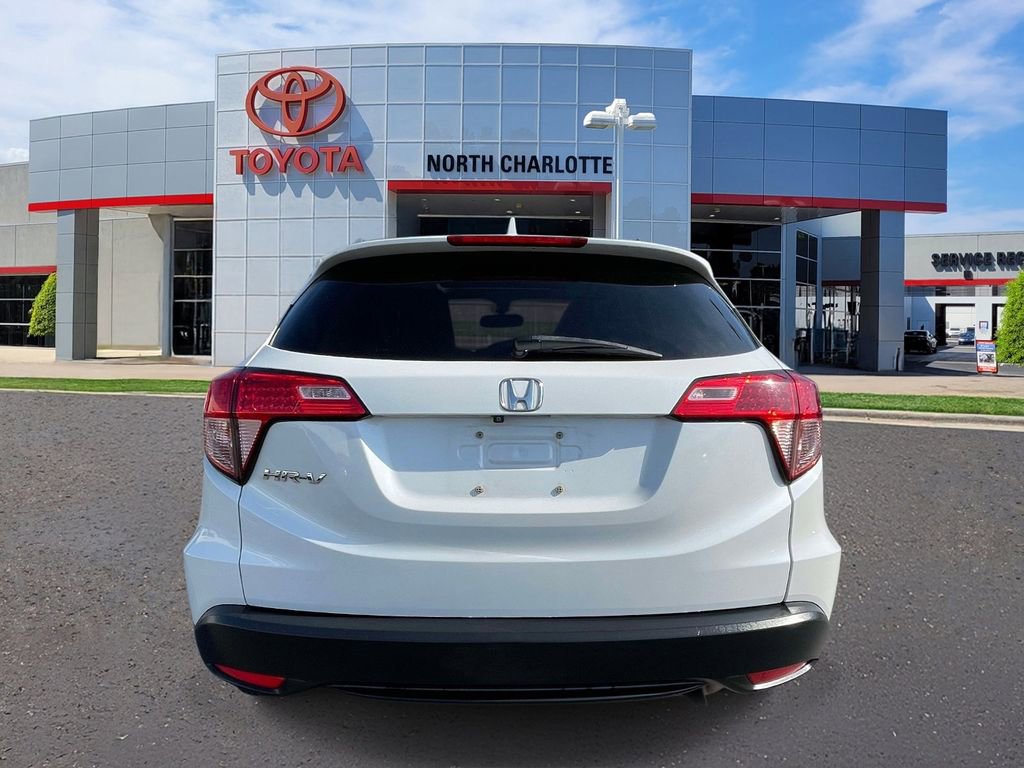 Used 2017 Honda HR-V EX-L image 6