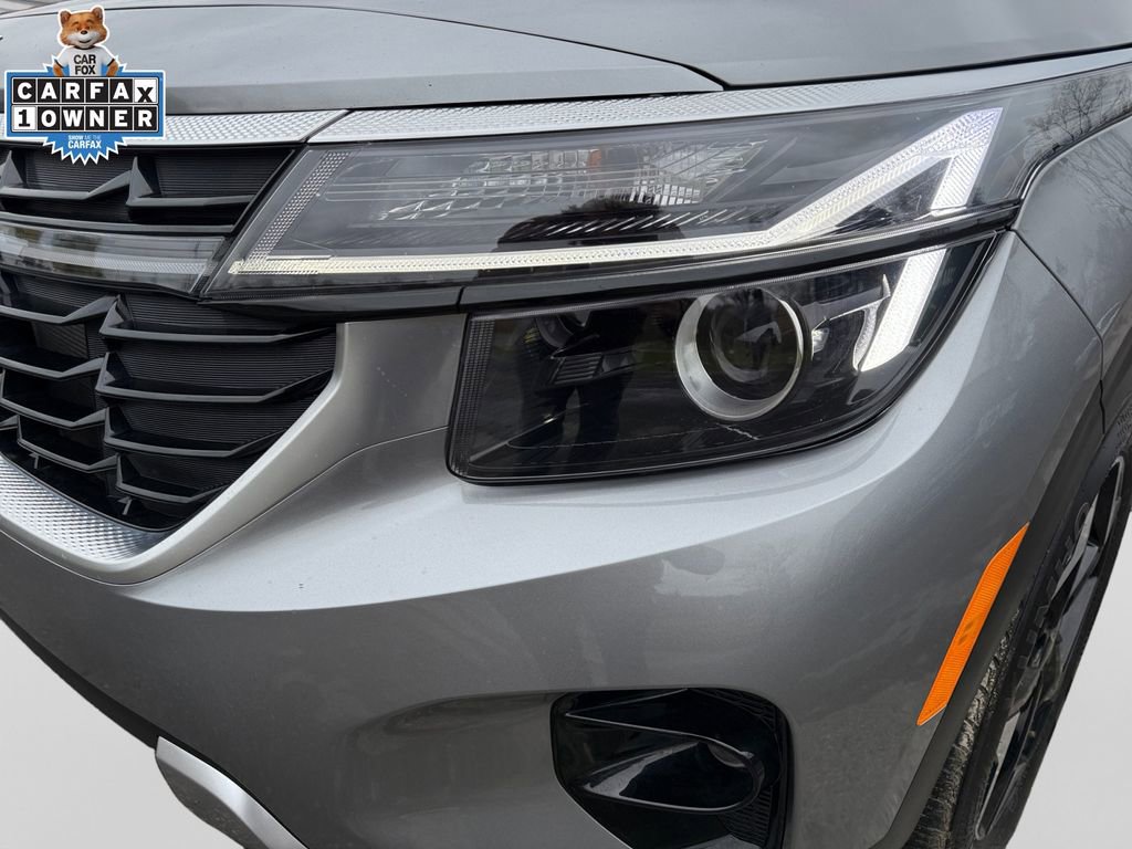 Certified 2025 Kia Seltos S FWD image 22
