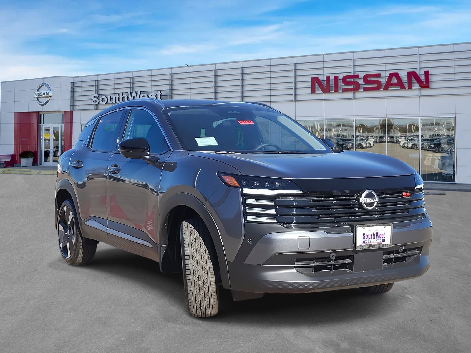 New 2026 Nissan Kicks SR w/ SR Premium Package FWD image 4
