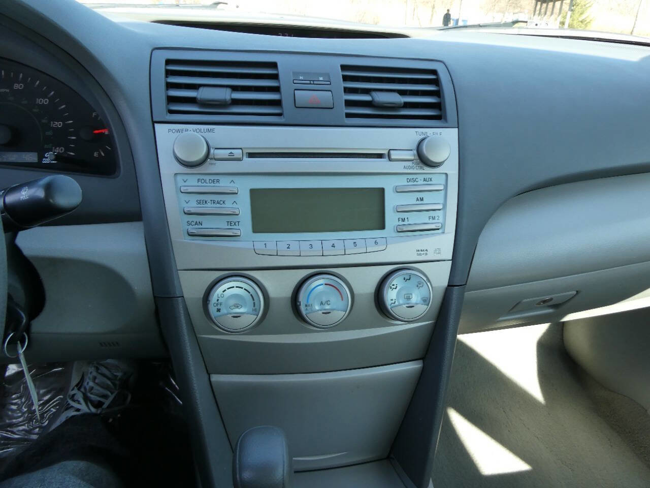 Used 2008 Toyota Camry LE image 14