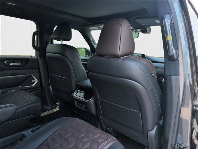 New 2025 Nissan Armada Platinum w/ Convenience Package image 20