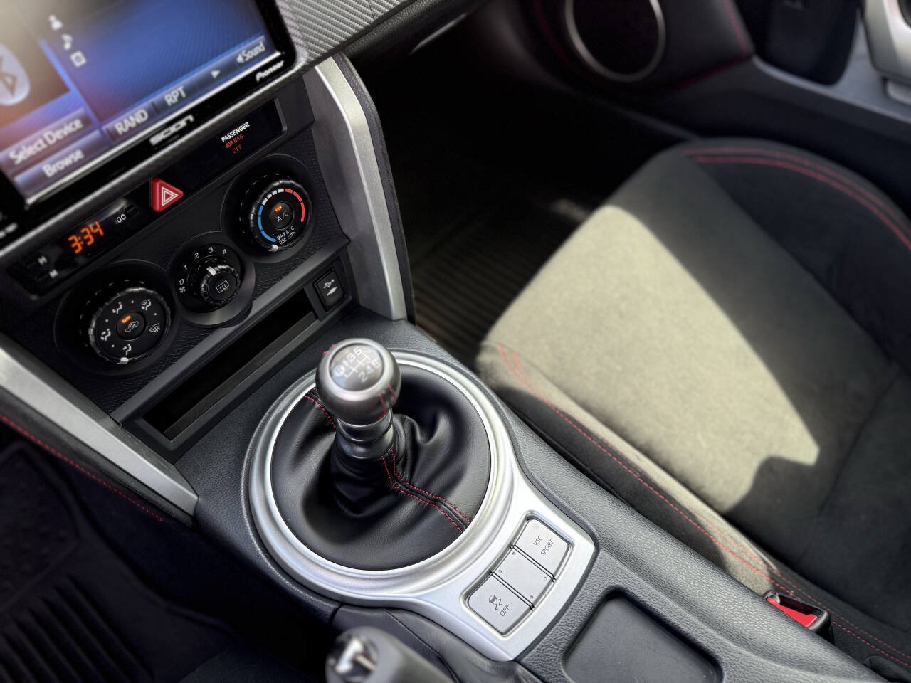 Used 2016 Scion FR-S RWD image 17