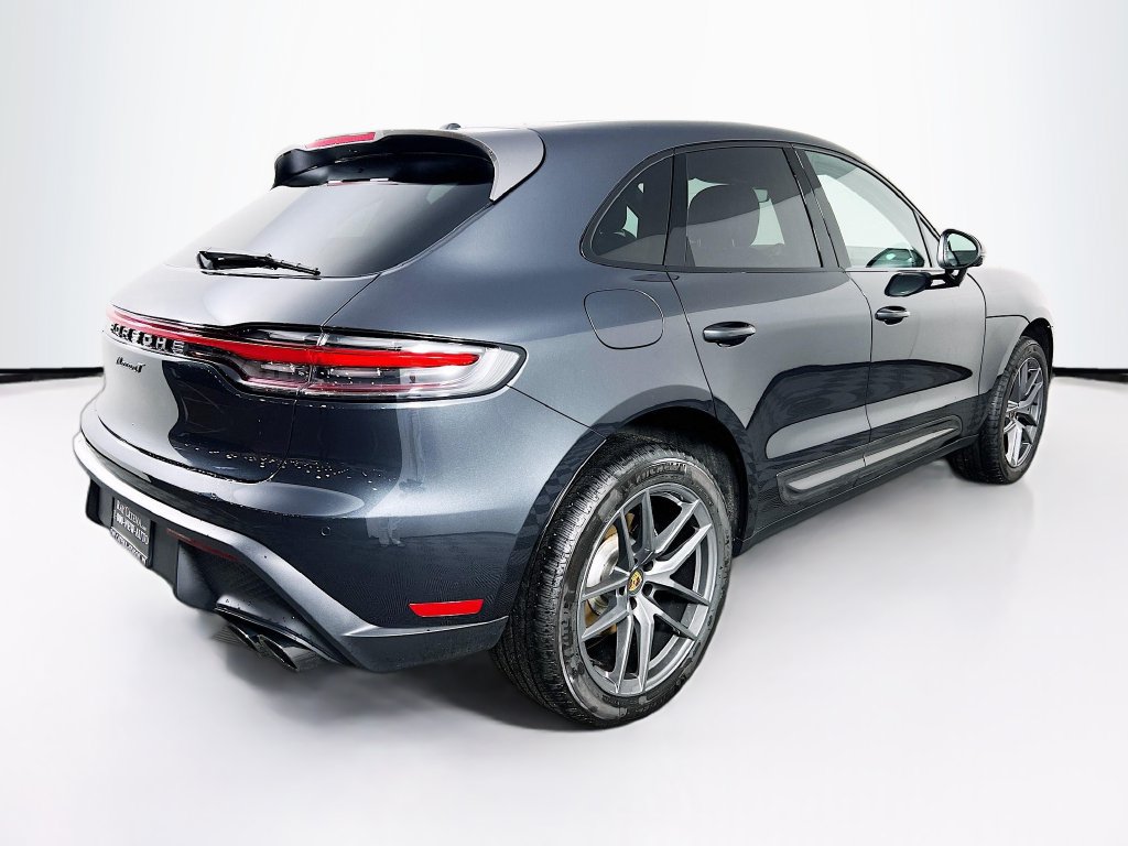 Certified 2026 Porsche Macan Turbo AWD/4WD image 9