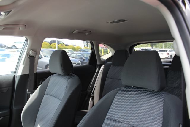 Used 2025 Kia Seltos LX AWD/4WD image 21