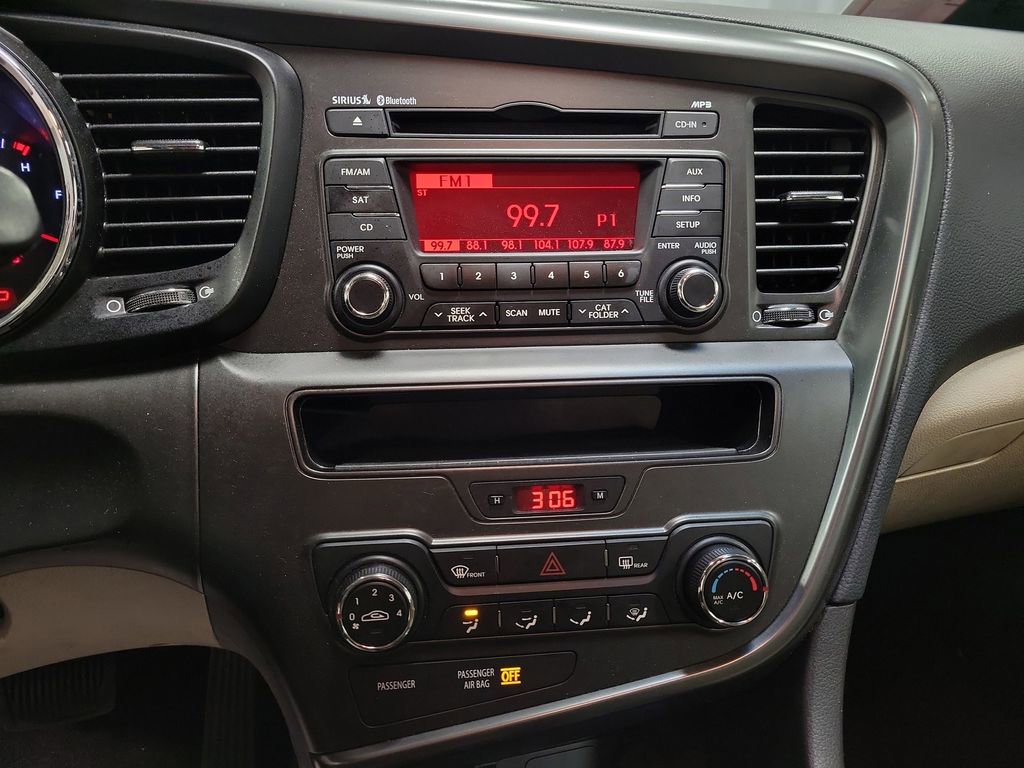 Used 2013 Kia Optima LX image 15