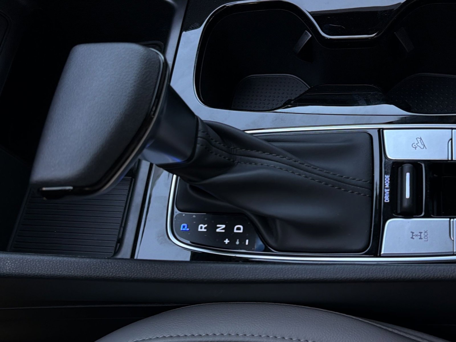 New 2026 Hyundai Tucson SEL FWD image 22