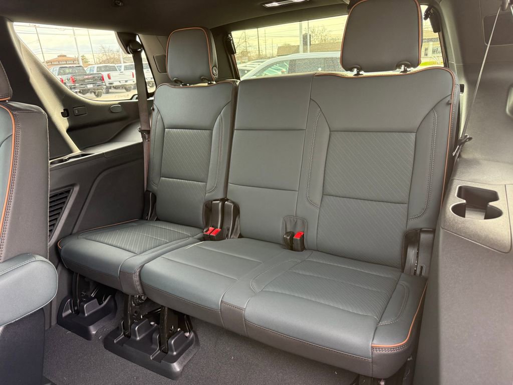 New 2026 GMC Yukon AT4 w/ AT4 Premium Plus Package image 22