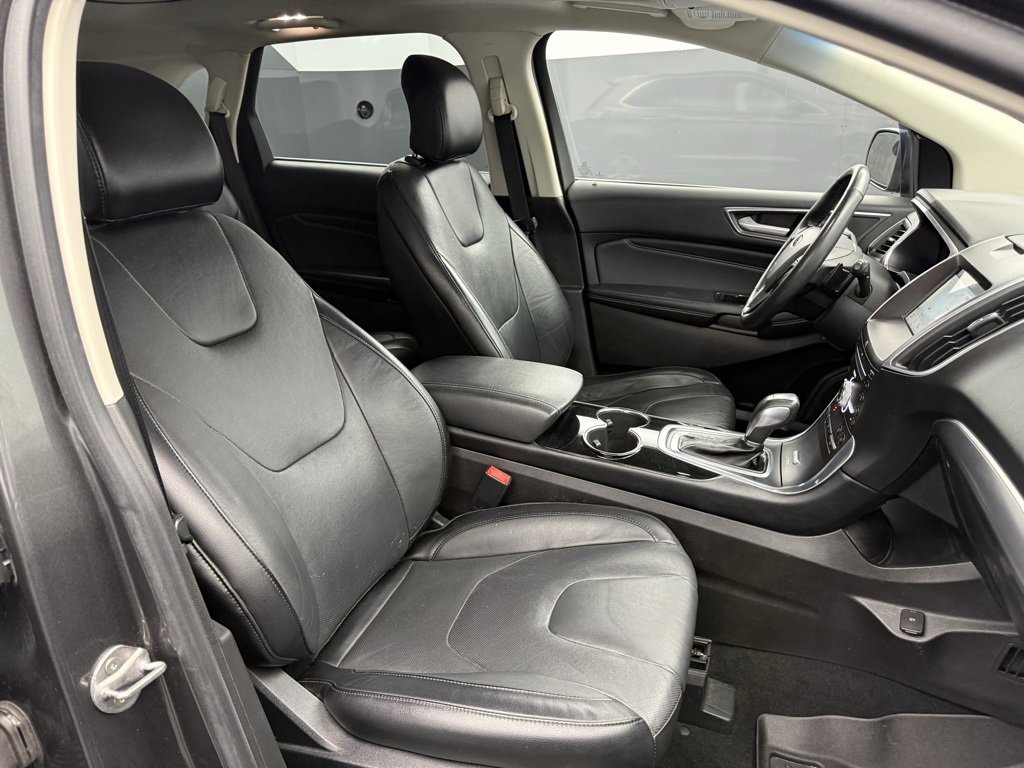 Used 2017 Ford Edge Titanium w/ Equipment Group 301A image 50