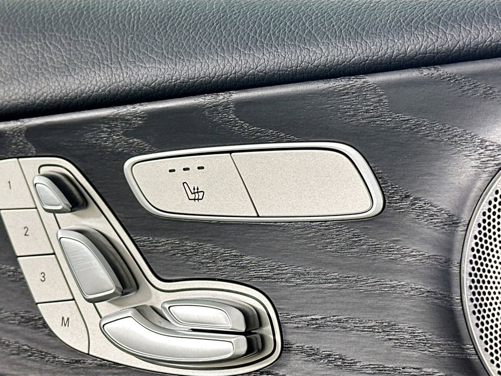 Used 2023 Mercedes-Benz E 350 4MATIC Sedan image 20