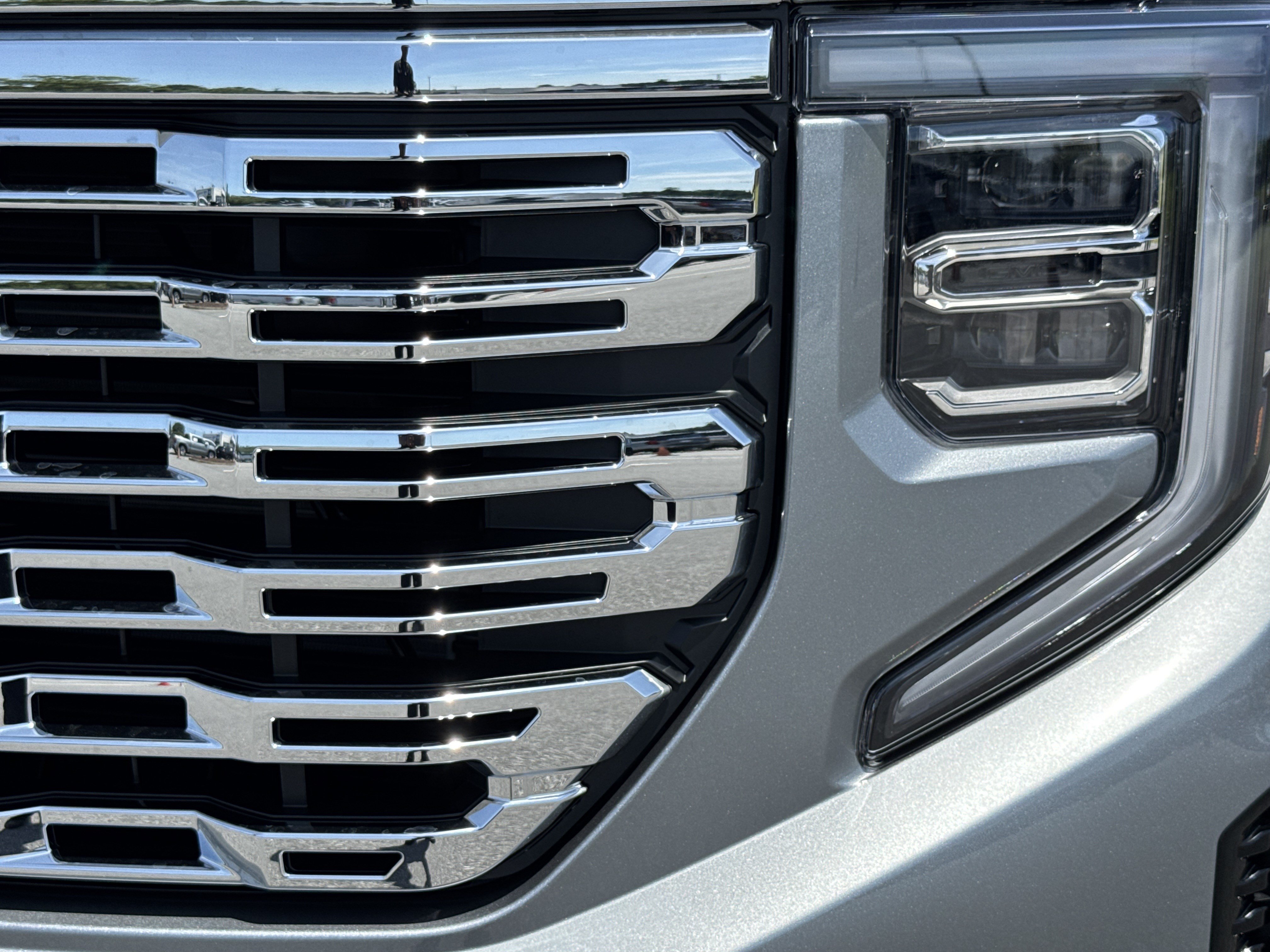New 2026 GMC Sierra 1500 Denali w/ Denali Reserve Package AWD/4WD image 6