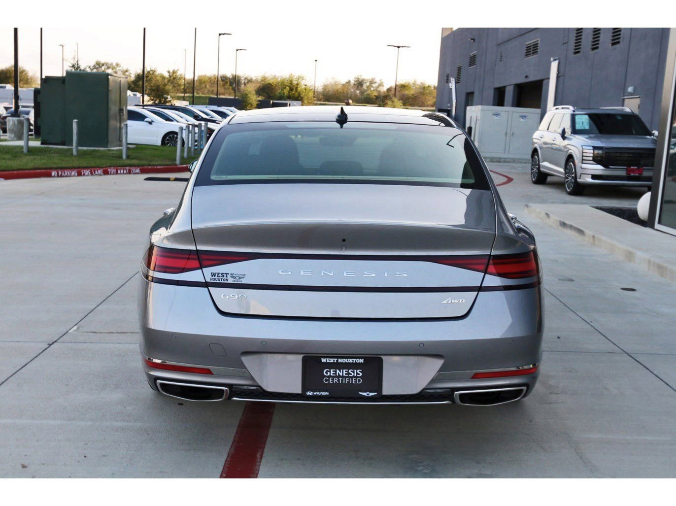 Used 2025 Genesis G90 3.5T image 7