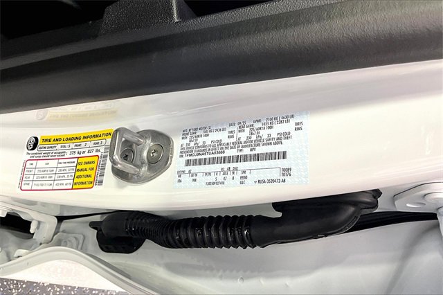 New 2026 Ford Escape ST-Line Select w/ Equipment Group 401A image 8