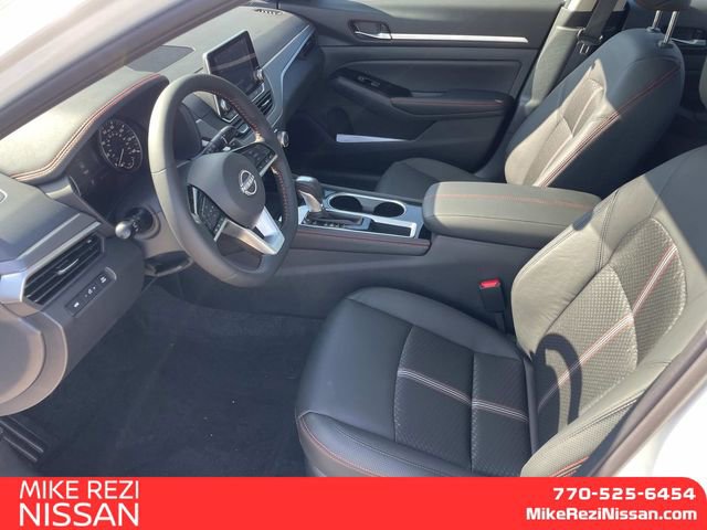 New 2025 Nissan Altima 2.5 SR image 10