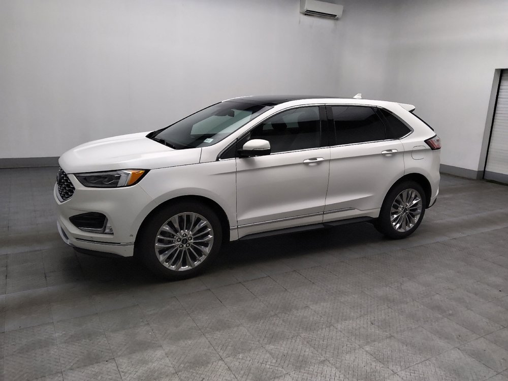 Used 2020 Ford Edge Titanium w/ Equipment Group 301A FWD image 2