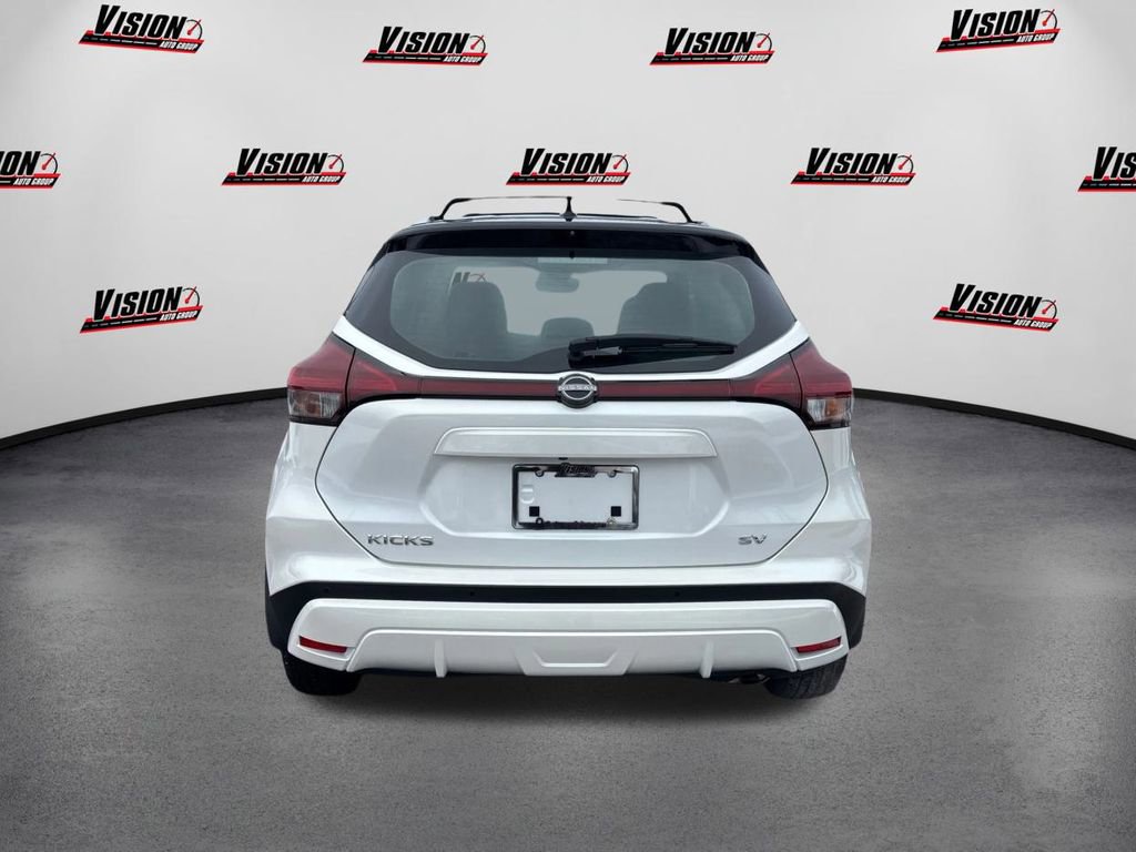 Certified 2024 Nissan Kicks SV w/ Interior Electronics Package image 6