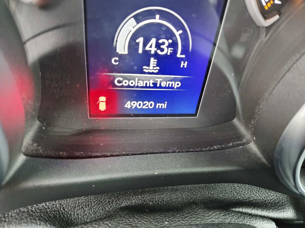 Used 2018 Jeep Wrangler Unlimited Sport image 28