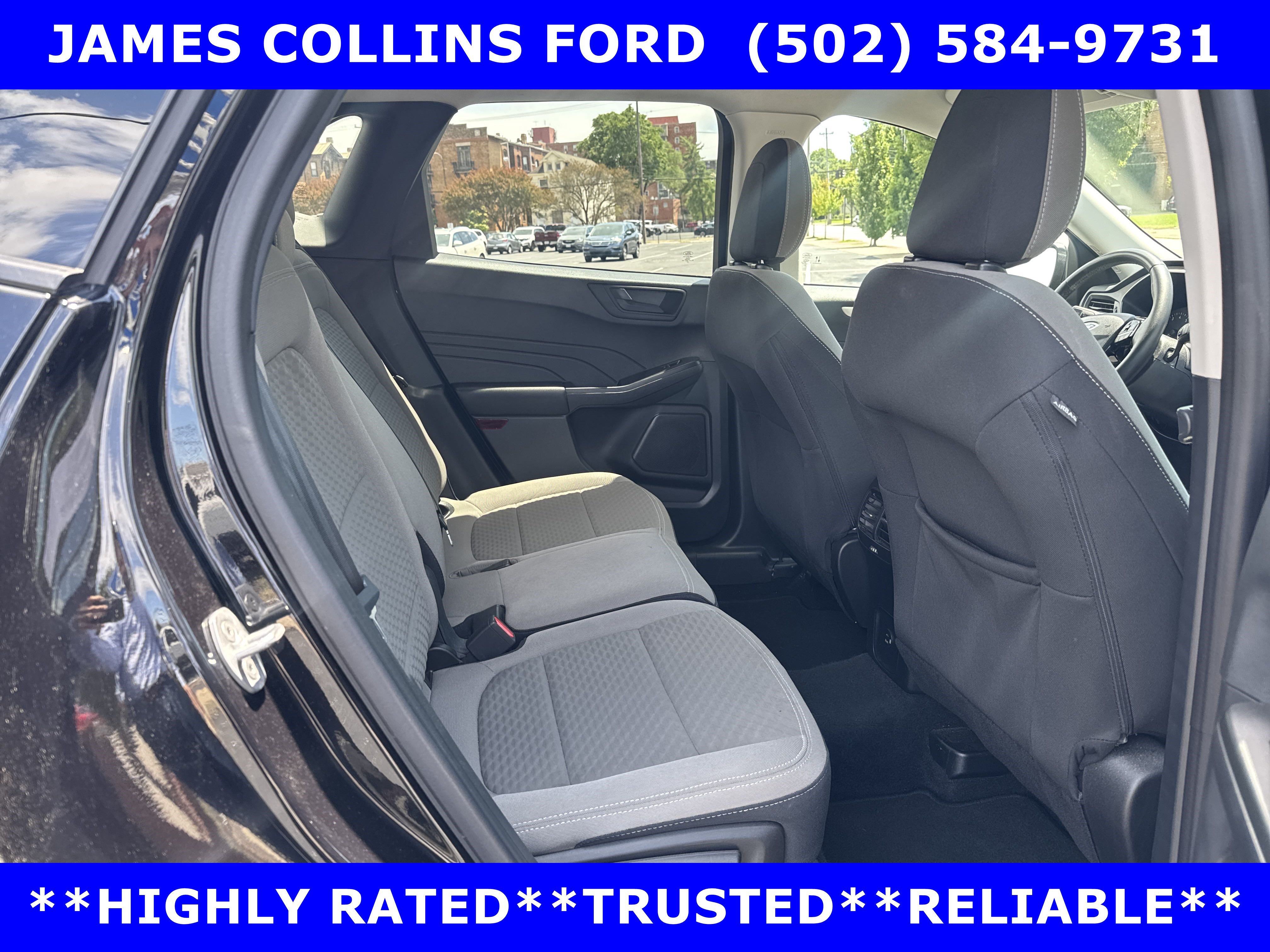 Used 2022 Ford Escape SE w/ Cold Weather Package AWD/4WD image 17