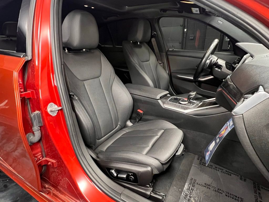 Used 2021 BMW M340i w/ Driving Assistance Package image 5