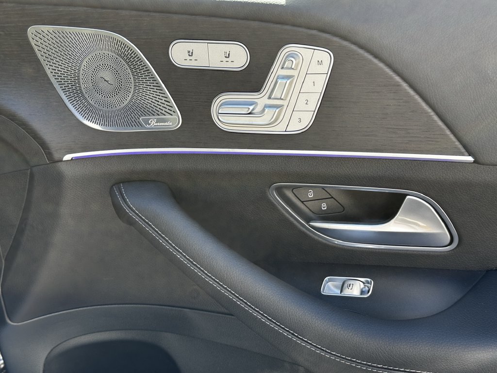 New 2026 Mercedes-Benz GLS 450 4MATIC image 17