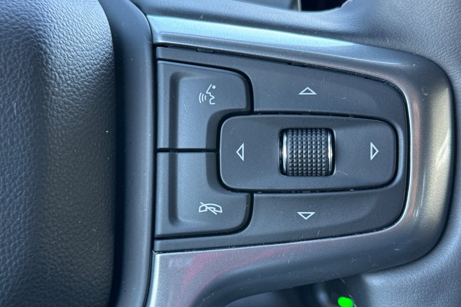 Certified 2025 Chevrolet Silverado 1500 RST w/ Convenience Package II image 27