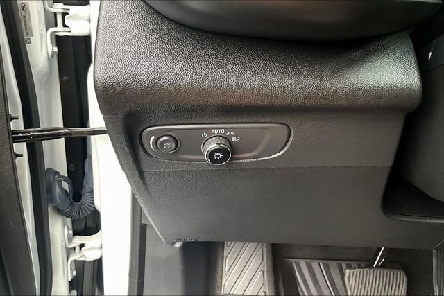 Used 2023 Buick Envision Preferred FWD image 15