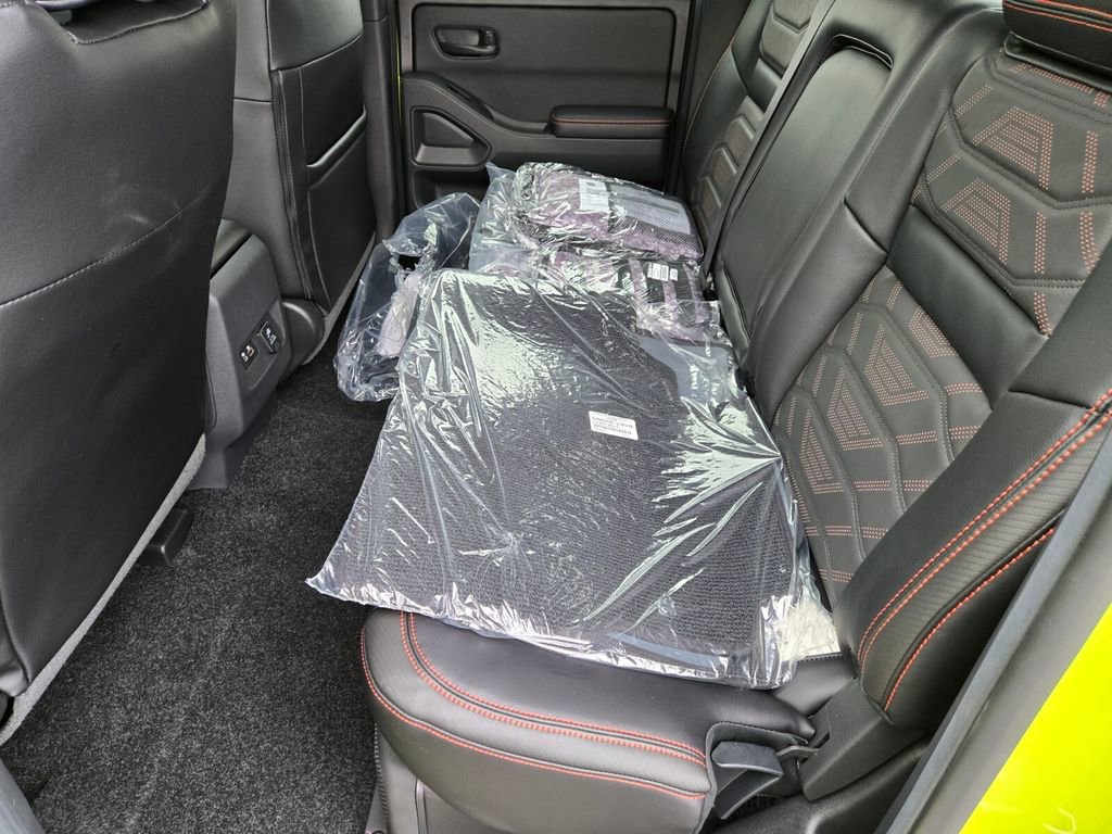 New 2026 Nissan Frontier PRO-4X w/ Pro Premium Package AWD/4WD image 8