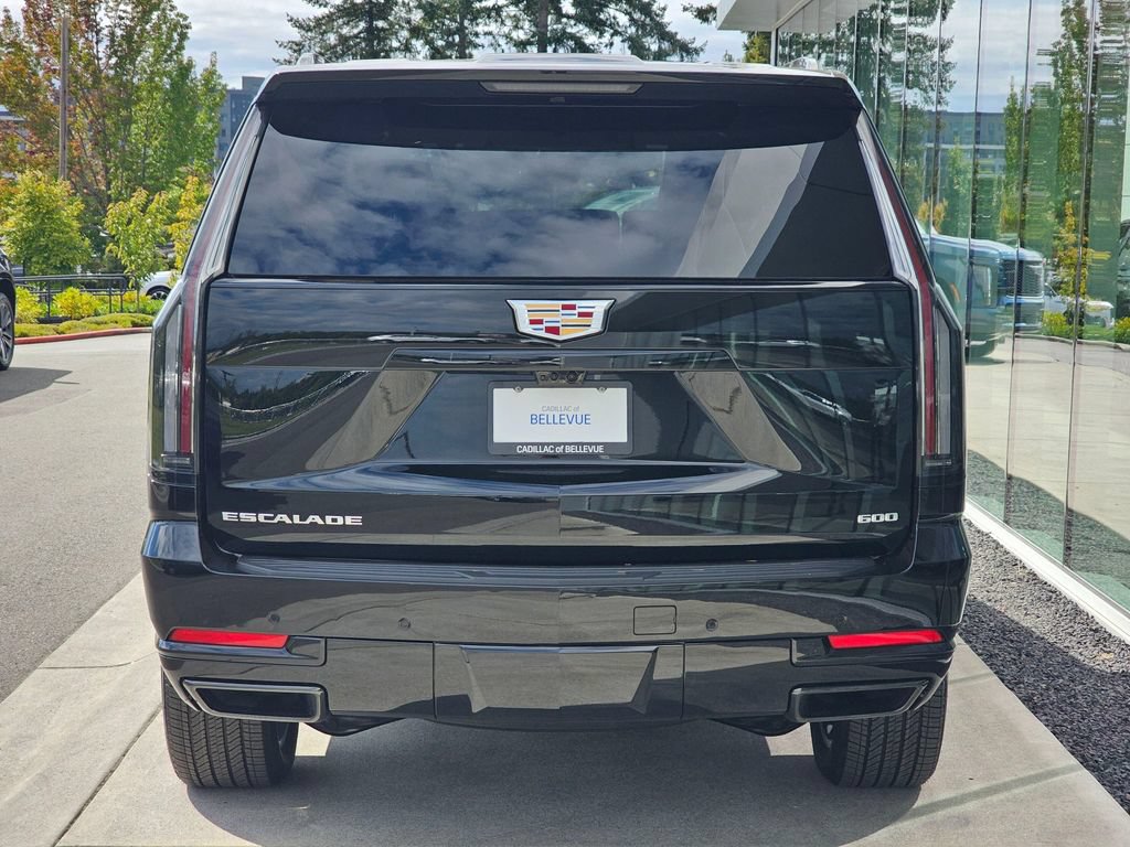 New 2026 Cadillac Escalade Sport AWD/4WD image 4