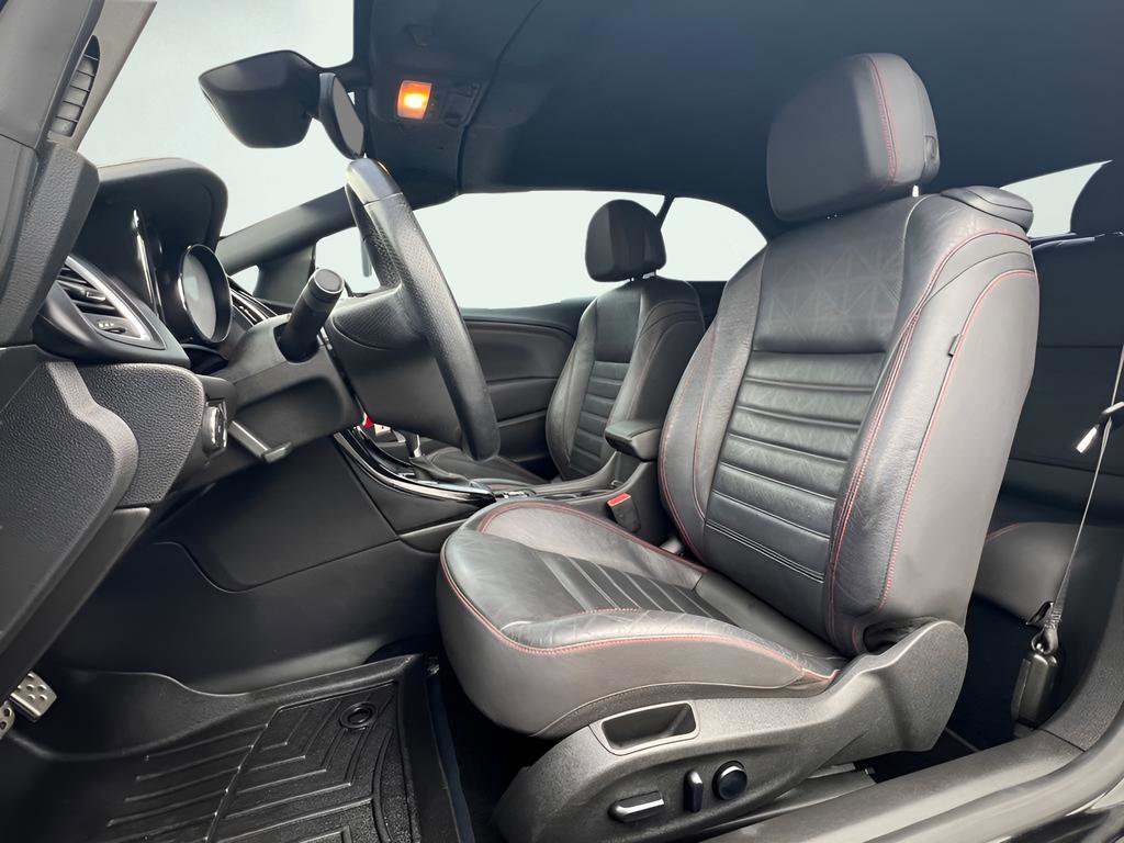 Used 2018 Buick Cascada Sport Touring w/ Dark Effects Package image 17